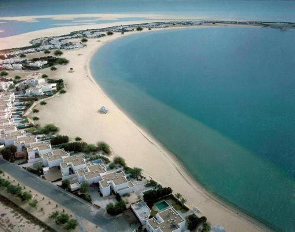 Golden Tulip Dana Bay Resort Dhahran Exterior foto