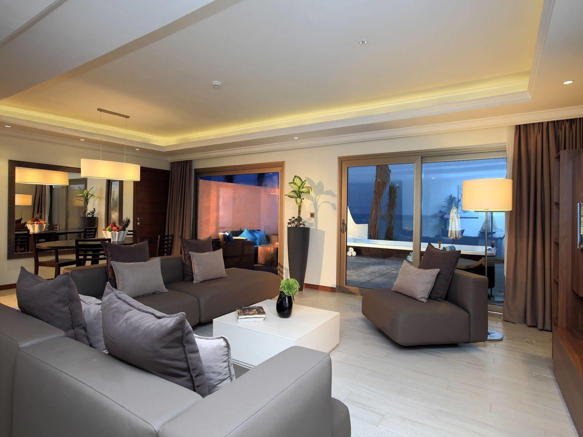 Golden Tulip Dana Bay Resort Dhahran Exterior foto